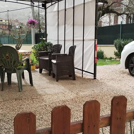 Veroli La Casina Giallaヴィラ エクステリア 写真
