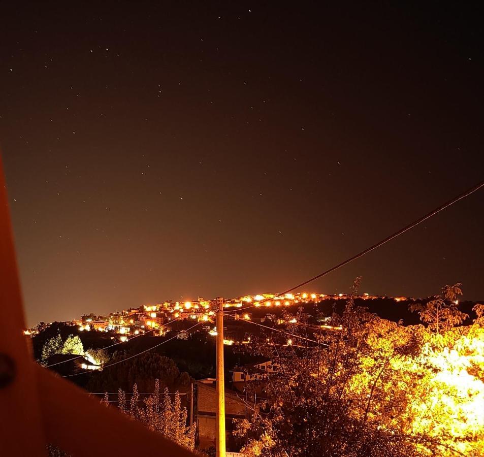 Veroli La Casina Giallaヴィラ エクステリア 写真