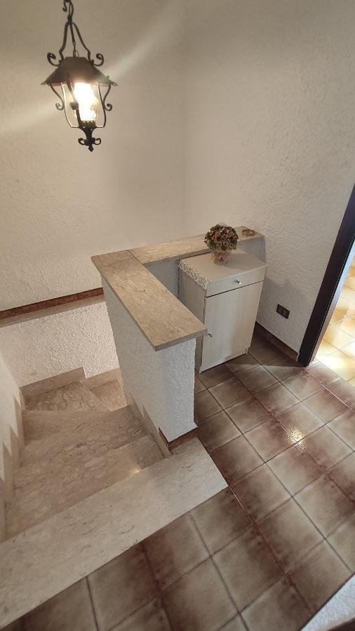 Veroli La Casina Giallaヴィラ エクステリア 写真