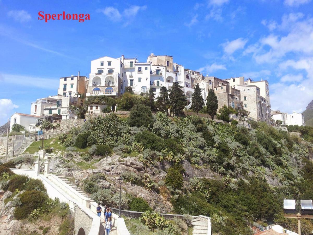 Veroli La Casina Giallaヴィラ エクステリア 写真