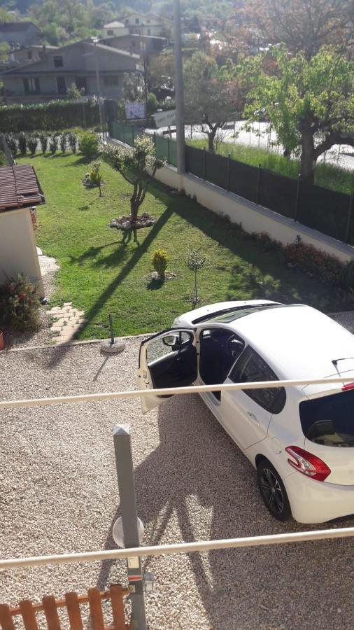 Veroli La Casina Giallaヴィラ エクステリア 写真